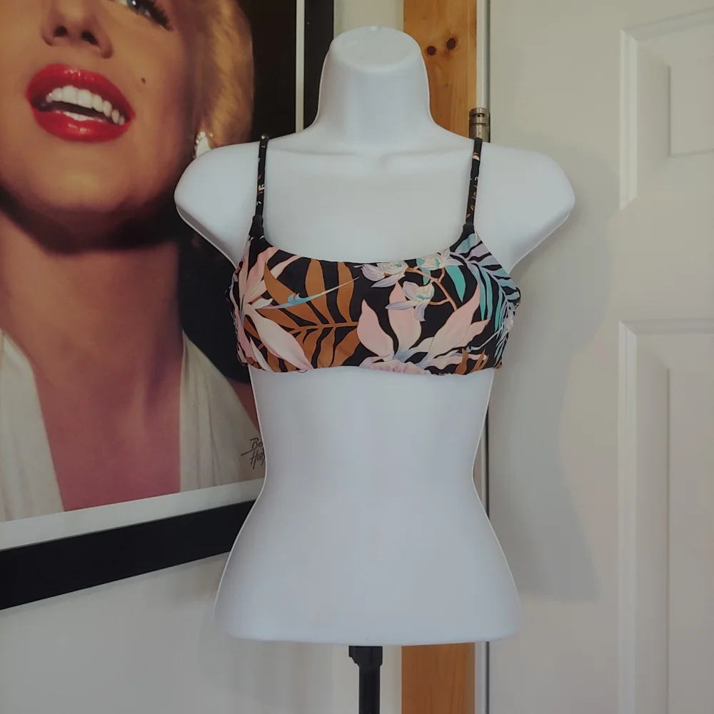Billabong Standard Tropic Mini Crop Bikini Top, Women's Size XS, Reversible
